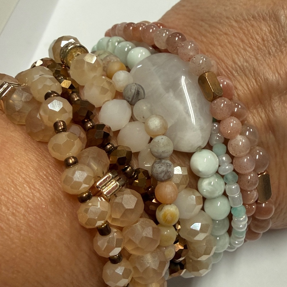 Chic Beaded Bracelet Set - Cream, Brown, and Gold